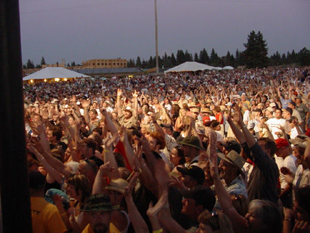 Les Schwab Amphitheater